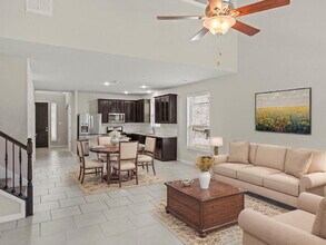2808 Red Tip Dr in Schertz, TX - Building Photo - Building Photo