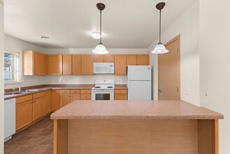 Wausau East Townhomes in Wausau, WI - Building Photo - Building Photo