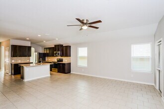 12049 Pearl Jubilee in San Antonio, TX - Building Photo - Building Photo