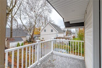 908 Fruit Ave in Cleveland, OH - Building Photo - Building Photo