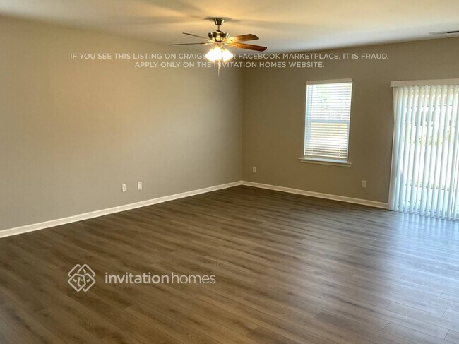 528 Almere Dr in Hampton, GA - Building Photo - Building Photo