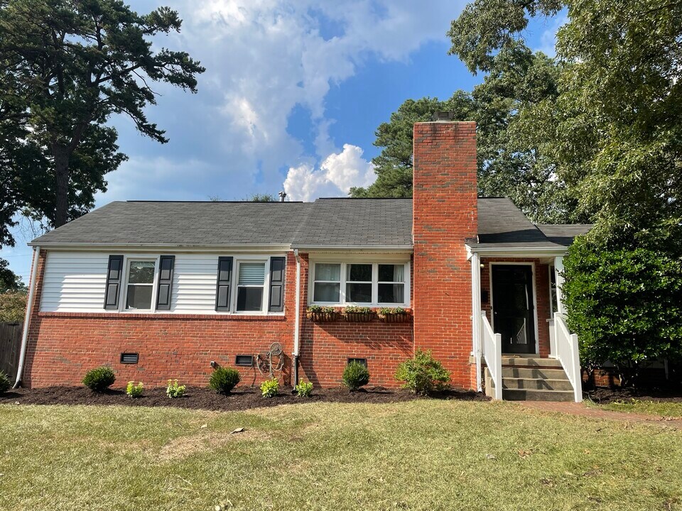 7502 Westfield Rd in Richmond, VA - Building Photo