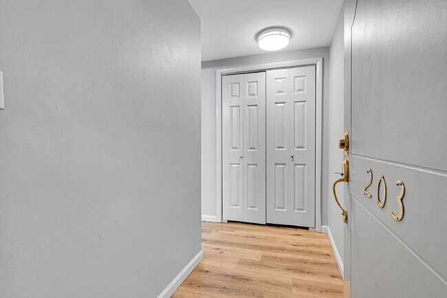 801 Pennsylvania St in Denver, CO - Building Photo - Building Photo