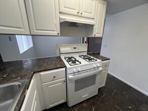 2140 Via Robles in Oceanside, CA - Building Photo - Building Photo