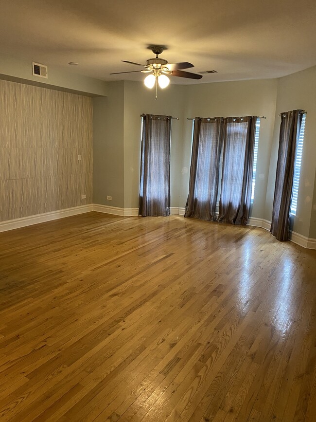 4529 S Prairie Ave in Chicago, IL - Building Photo - Building Photo