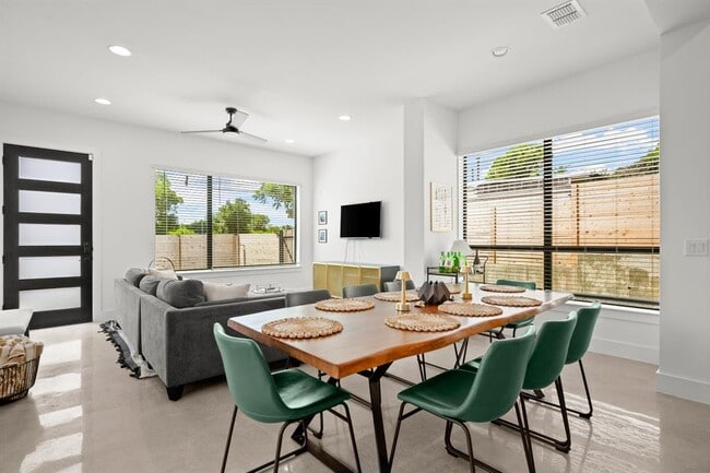 1006 Winsted Ln in Austin, TX - Building Photo - Building Photo