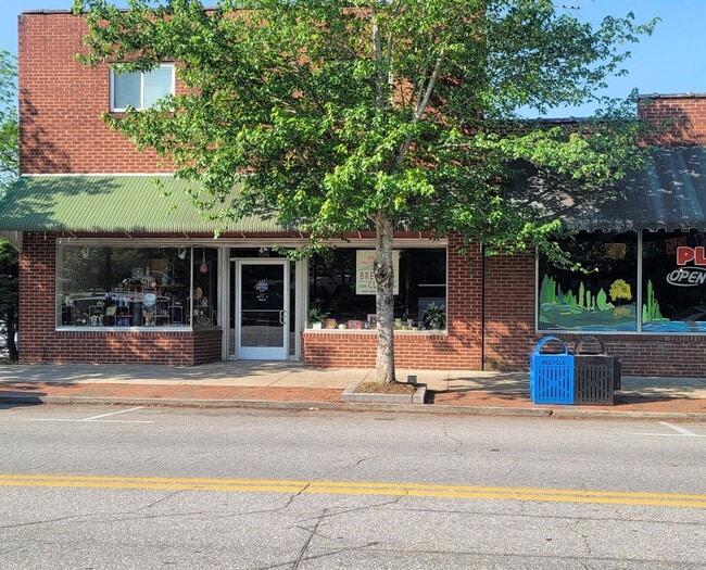 property at 84 E Main St