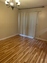 524 N Maryland Ave, Unit 2 in Glendale, CA - Building Photo - Building Photo