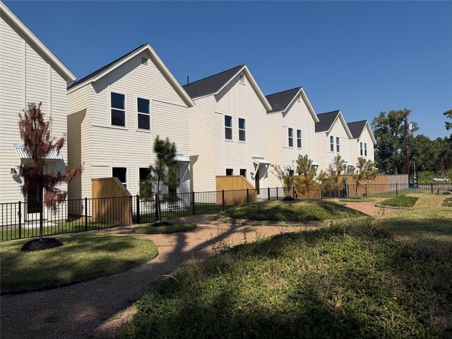 property at 879 Rachel St