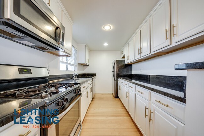 1036 3rd St in Santa Monica, CA - Building Photo - Building Photo