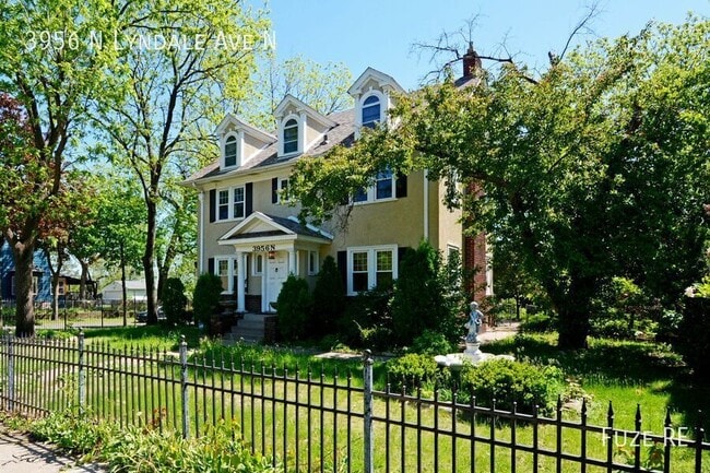 3956 N Lyndale Ave in Minneapolis, MN - Building Photo - Building Photo