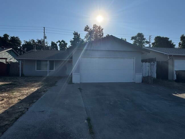 property at 1215 Lorene Ave