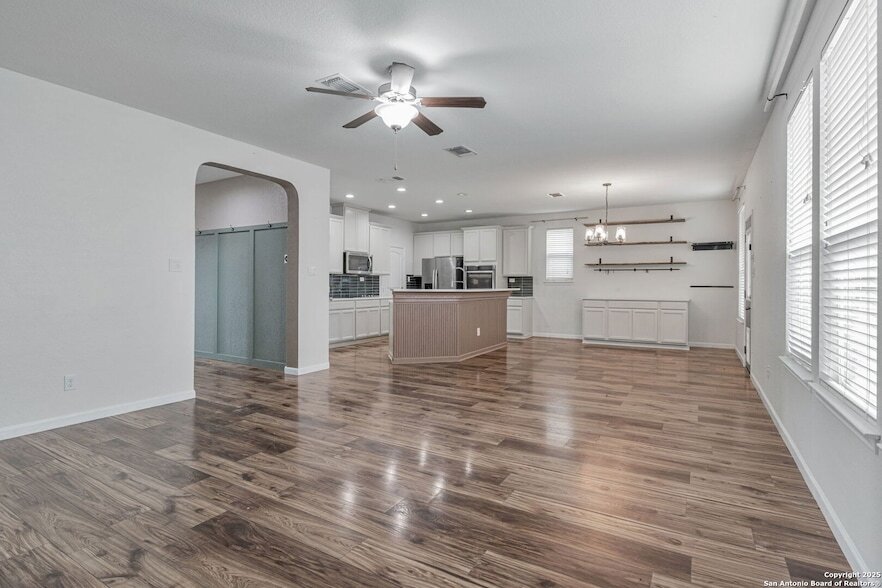4235 Klein Meadows in New Braunfels, TX - Building Photo