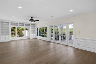 4913 Andros Dr in Tampa, FL - Building Photo - Building Photo