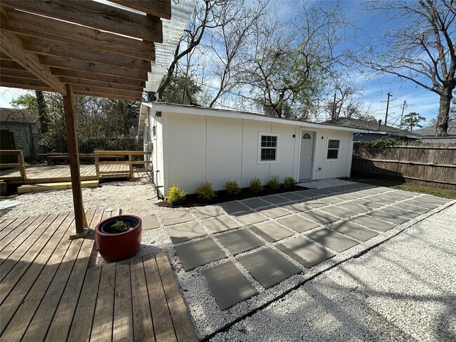 property at 4109 Edison St