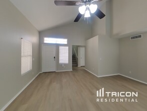 7616 W Comet Ave in Peoria, AZ - Building Photo - Building Photo