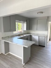 2039 Gold St in Redding, CA - Building Photo - Building Photo