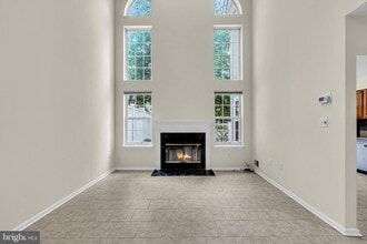 206 Sandpiper Ct in Pennington, NJ - Building Photo - Building Photo