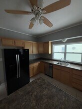 1350 Davis Ave NW in Grand Rapids, MI - Building Photo - Building Photo