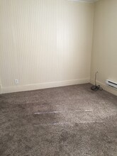 321 America Ave NW, Unit 2 in Bemidji, MN - Building Photo - Building Photo