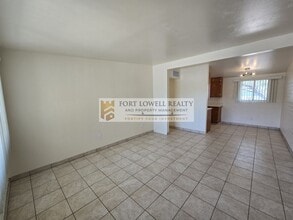 2640-2642 N Santa Rita Ave in Tucson, AZ - Building Photo - Building Photo
