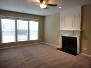 622 Keeneland Ter in Woodstock, GA - Building Photo - Building Photo