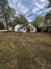 106 Locust St in Coffeen, IL - Building Photo - Building Photo
