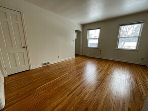 1115-1117 S Phillips Ave in Sioux Falls, SD - Building Photo - Building Photo