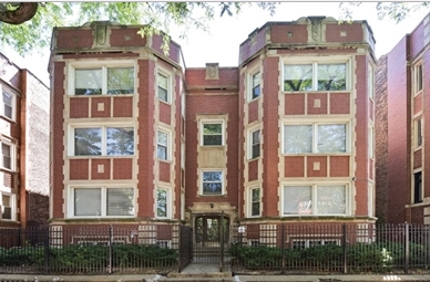 Kingston Apartments in Chicago, IL - Building Photo