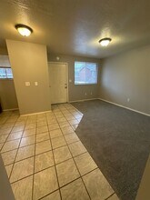 London Aire in Parkersburg, WV - Foto de edificio - Interior Photo