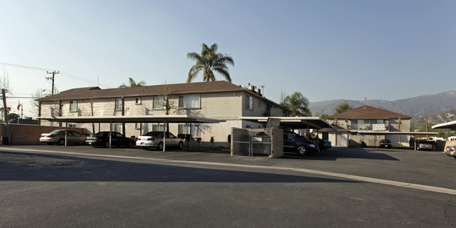 Amberwood Village Apartments in San Bernardino, CA - Building Photo - Building Photo