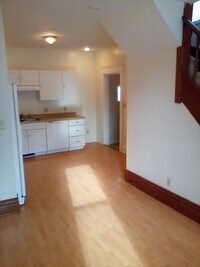 108 Porter St - 6