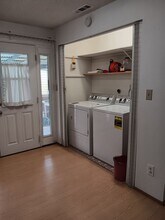 2709 N Ash St in La Grande, OR - Building Photo - Building Photo