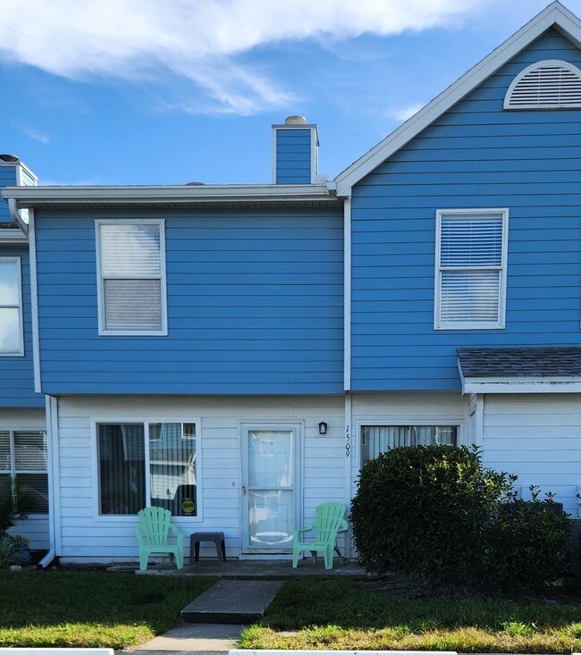 property at 791 Assisi Ln