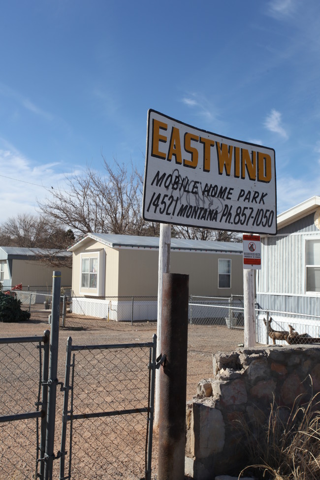 14521 montana in El Paso, TX - Foto de edificio - Building Photo