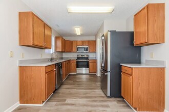 803 Chastain Ave in Concord, NC - Building Photo - Building Photo