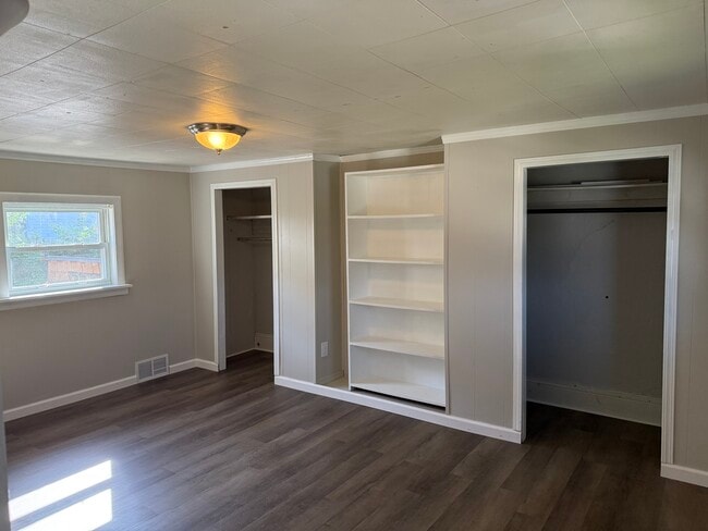 property at 1552 5th Ave