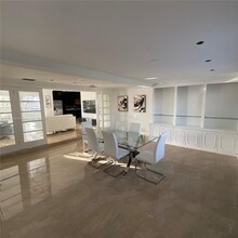 701 N 14th Ave in Hollywood, FL - Building Photo - Building Photo