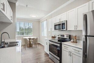 Granite Point in Sacramento, CA - Building Photo