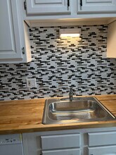 33297 Kingslane Ct, Unit 7 in Farmington, MI - Building Photo - Building Photo