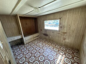 3632 SW Military Dr in San Antonio, TX - Building Photo - Building Photo