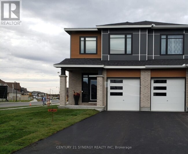 708 Taliesin Cres