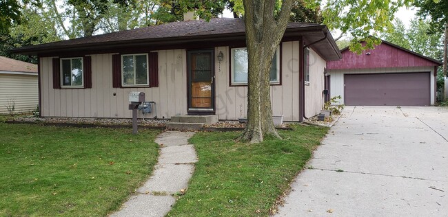 property at 8515 17th Ave