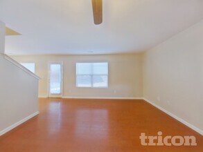 9425 Macquarie Ln in Charlotte, NC - Building Photo - Building Photo