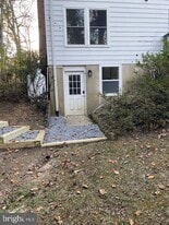 400 Granville Dr in Riva, MD - Building Photo