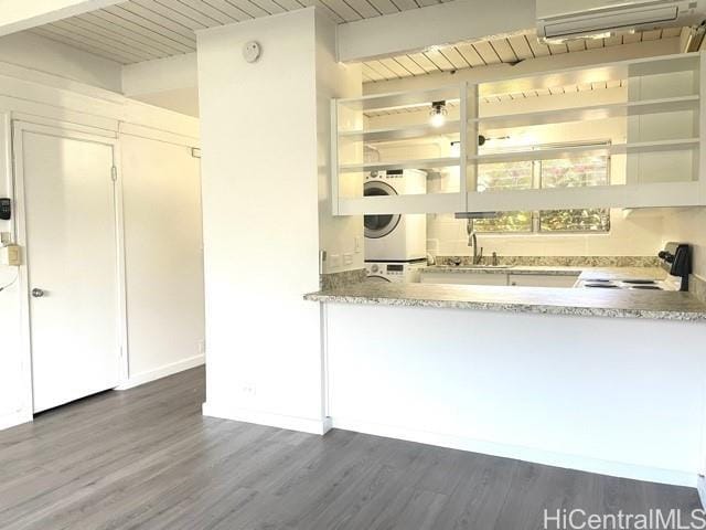 property at 4906 Kilauea Ave