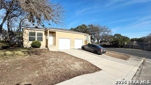 7304 Trail Crossing in San Antonio, TX - Building Photo - Building Photo