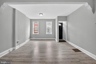 116 McClellan St in Philadelphia, PA - Building Photo - Building Photo