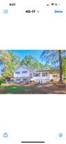 225 Willow Lake Ln in Sharpsburg, GA - Building Photo
