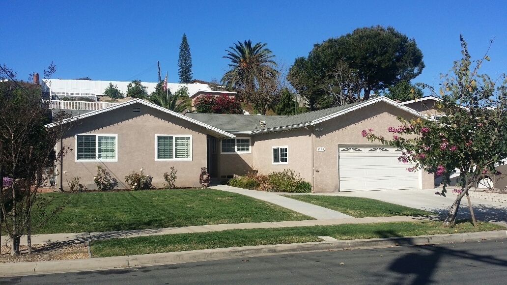 6090 Samuel St in La Mesa, CA - Building Photo